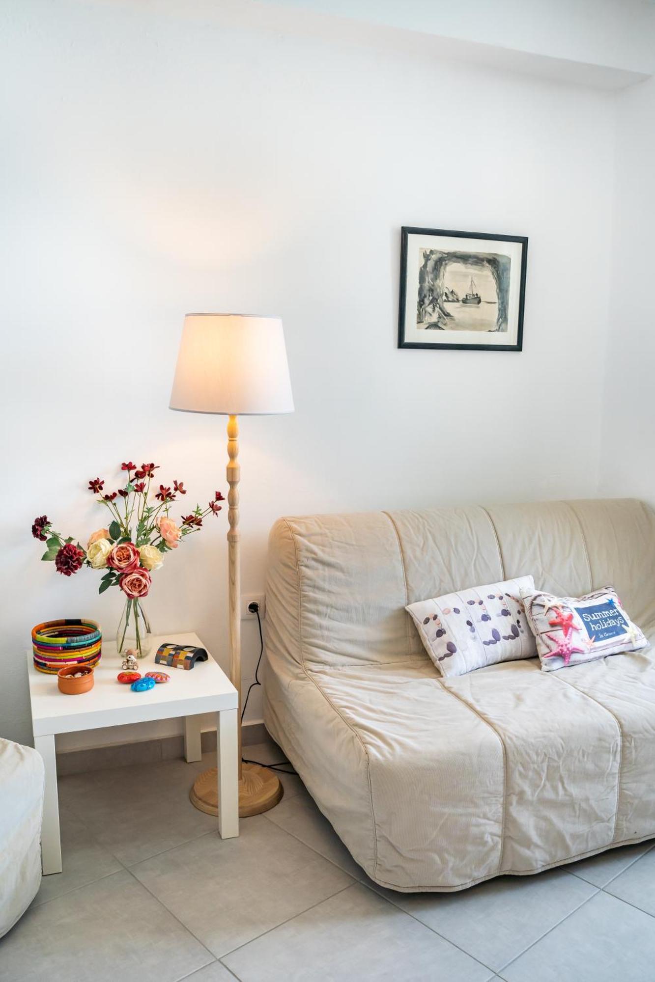 Mimis & Connie 1 Apartment การ์ปาตอส ภายนอก รูปภาพ
